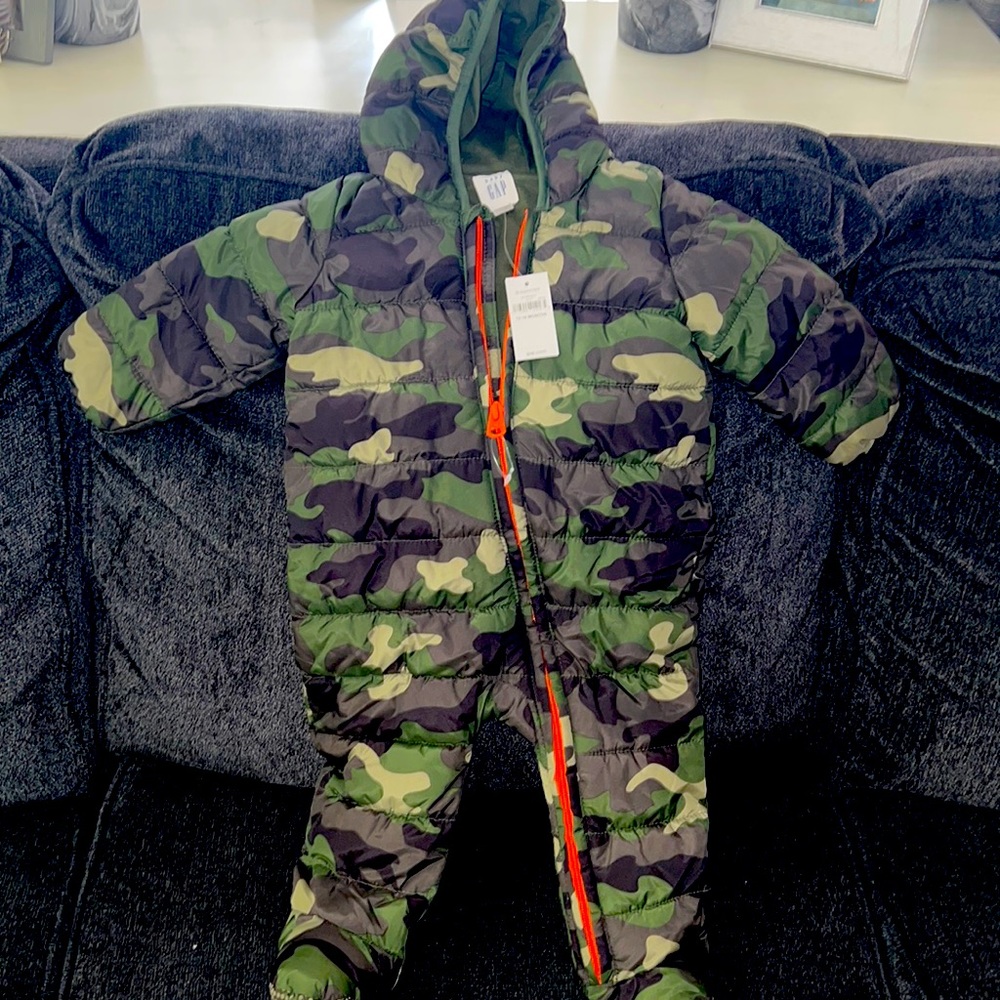 Baby Gap Puffer onesie Camo